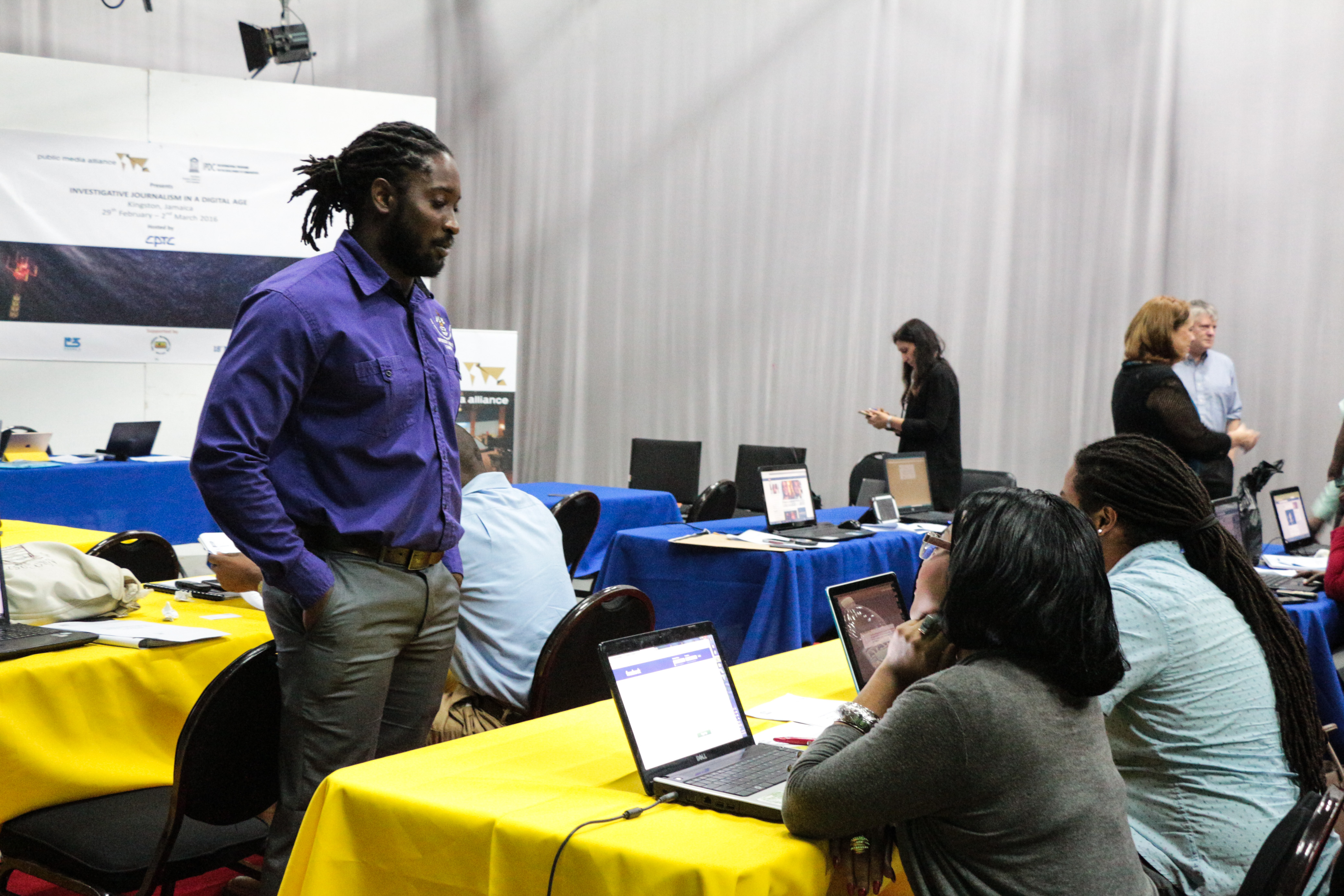 Steffon Campbell talks to participants at the workshop. Image: PMA